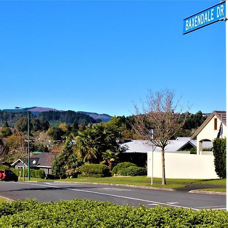Villa Family Getaway Rotorua Exterior foto